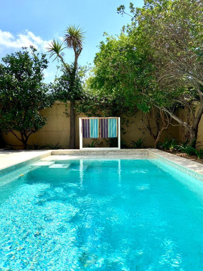 Le Gabriel Bed & Breakfast Claviers Bagian luar foto